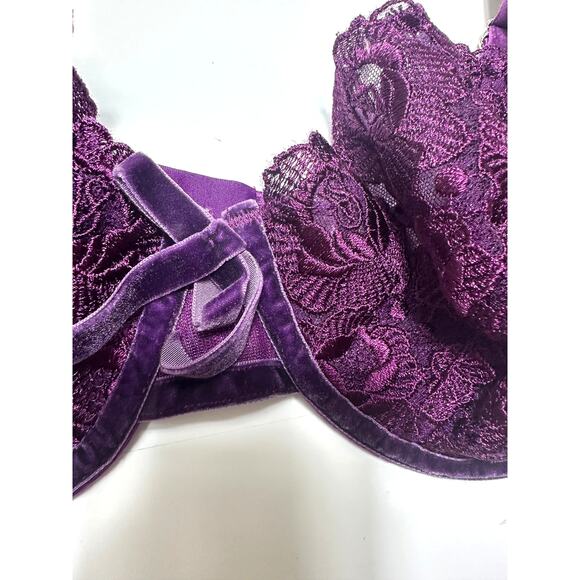 Victoria Secret Very Sexy Deep Plum Lace Push up Bra Size 34D - Picture 10 of 10